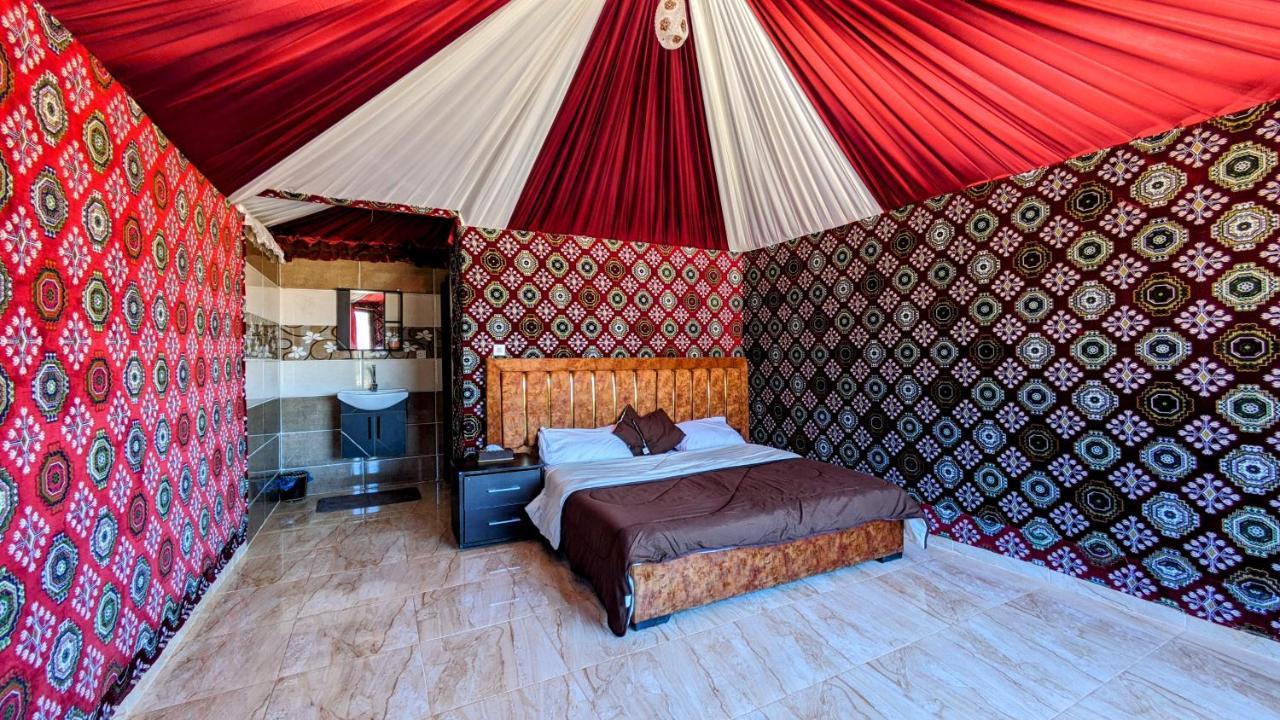 Whydesert Camp & Tours Wadi Rum Eksteriør billede